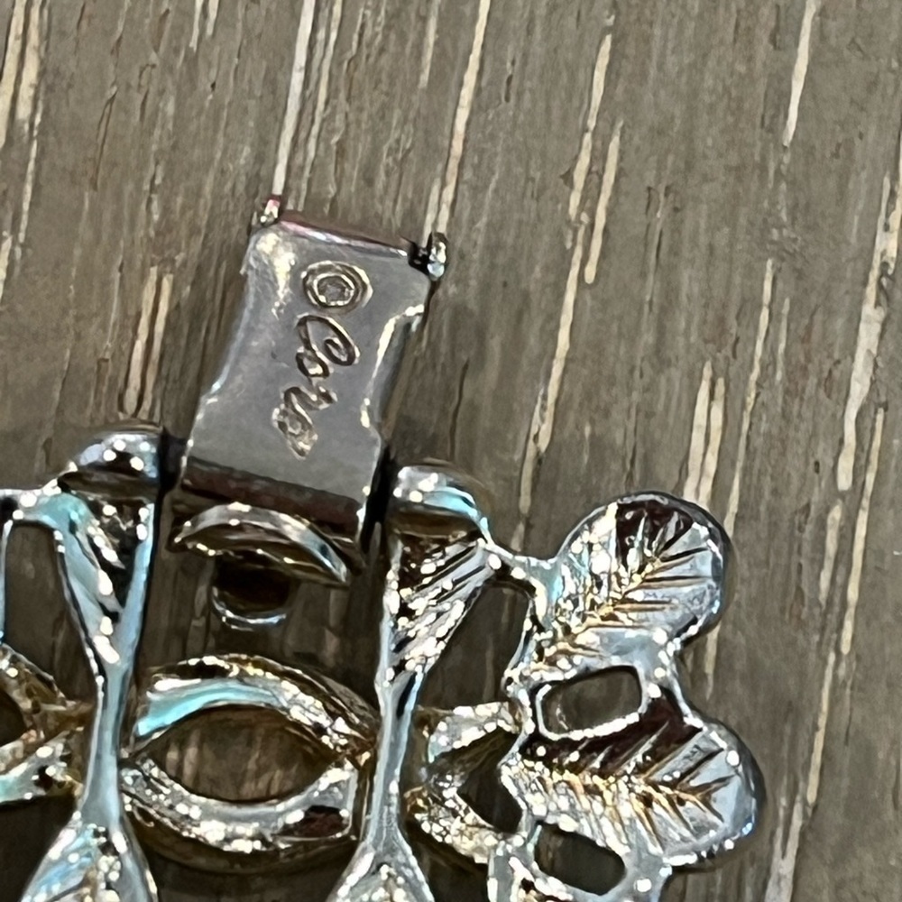 Vintage Coro bracelet gold tone - Picture 3 of 3